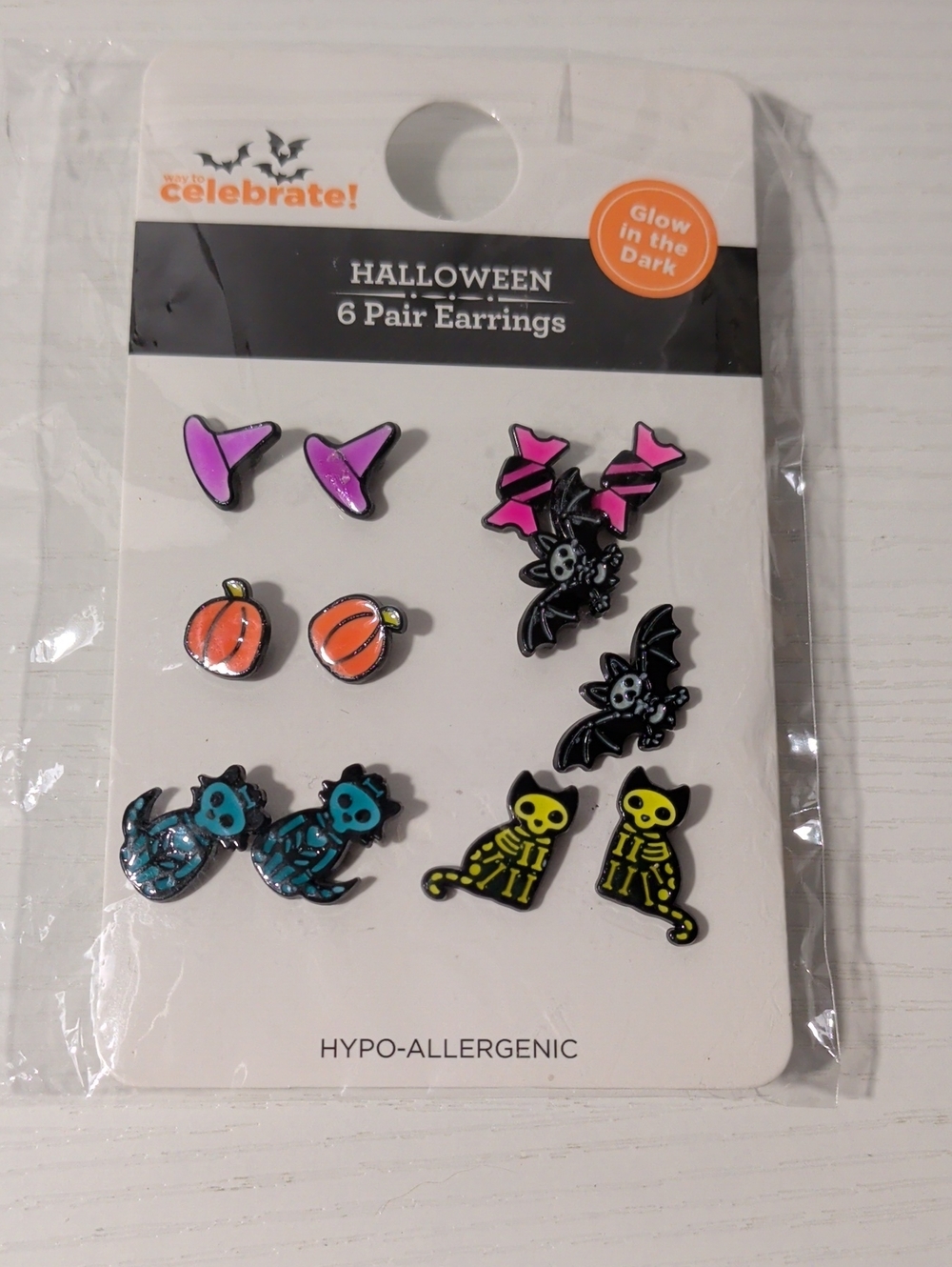Halloween Earrings 6 Pk NIB Glow In Dark
